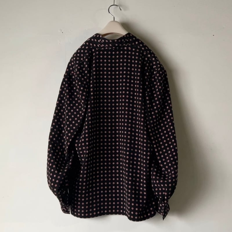 クリスチャンディオール　正絹　黒の模様入り長袖シャツ 中古・古着通販】Christian Dior (クリスチャン ディオール