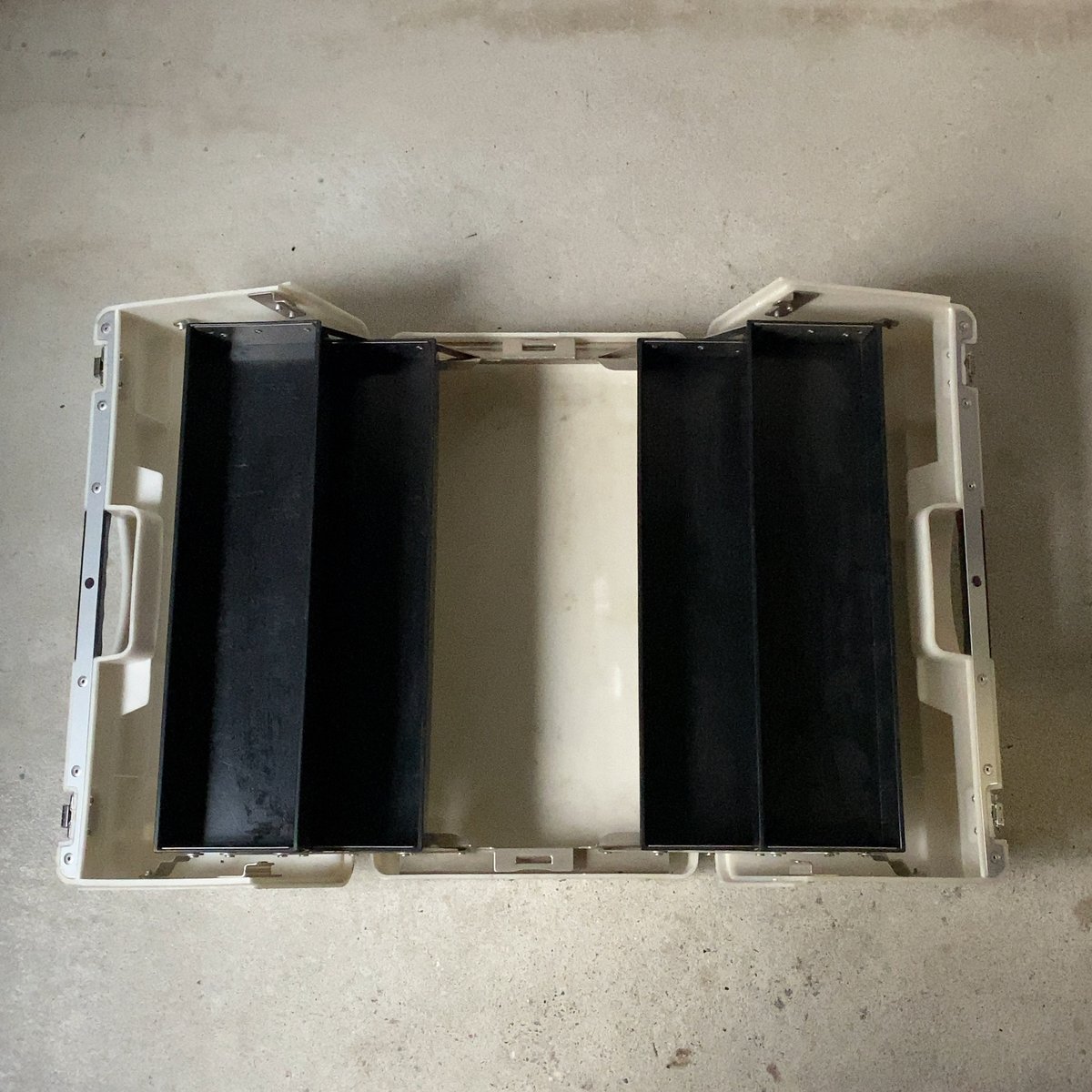 ビンテージ KTC ツールボックス 工具箱 / 車 バイク 整備　レトロ ビンテージ KTC ツールボックス 工具箱 / 車 バイク 整備 レトロ