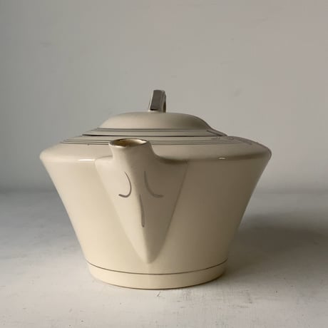 Soho Pottery Ltd  ソーホーポタリー社製 Solian Ware シリーズ イギリスヴィンテージ ティーポット   1930年頃  アンティーク テーブルウェア 茶器 完品範疇