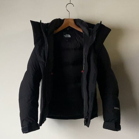 THE NORTH FACE ノースフェイス バルトロライトジャケット 2022年製 ND92240  XS  レディース向き ブラック×ブラック  中古極美品