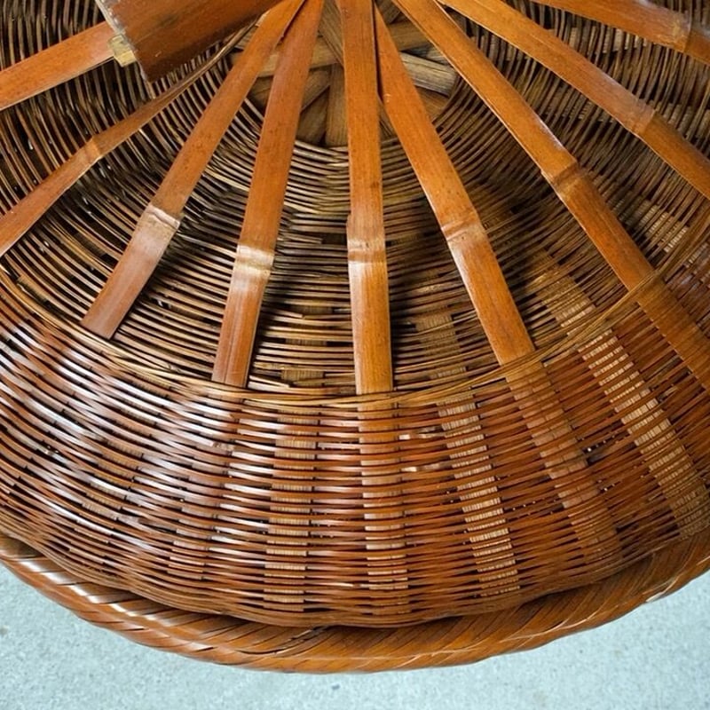 古い竹編みの水切り籠(蓋付き) 昭和初期 竹編み 工芸品 竹工芸 古民藝