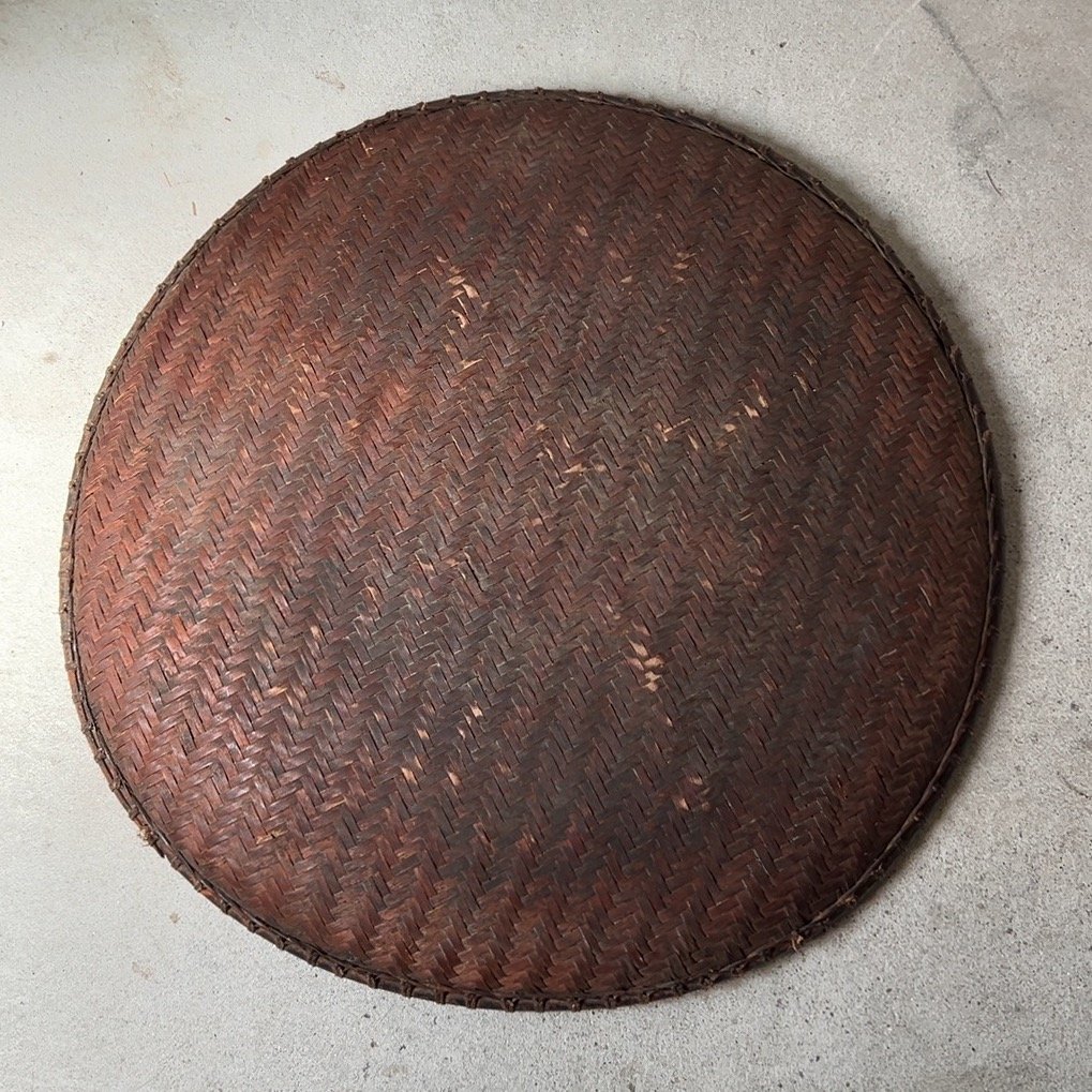 世界の民藝 フィリピン イフガオ族の古い円型の民藝笊(65cm