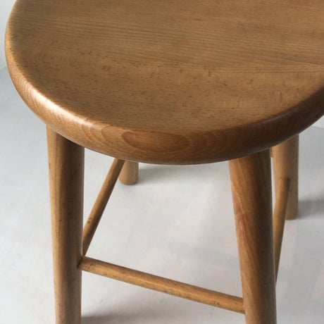 Demain  ドマン   木製スツール ナチュラルカラー  丸椅子  丸脚  無垢材 中古美品  made in italy