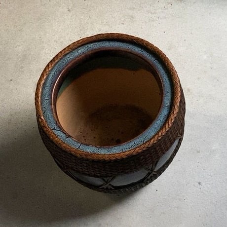 竹編みの古い火鉢 29cm 海鼠釉 古甕 メダカ鉢 睡蓮鉢 水栽培 ビオトープ  ガーデニング
