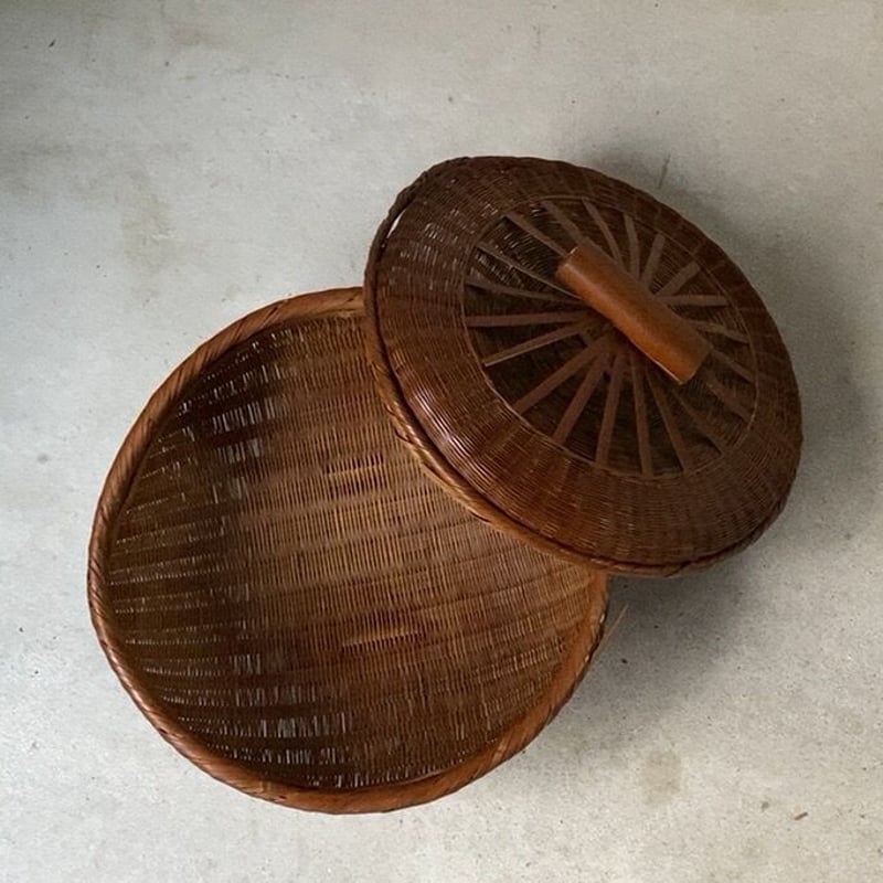 古い竹編みの水切り籠(蓋付き) 昭和初期 竹編み 工芸品 竹工芸