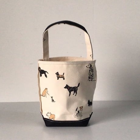 TEMBEA  テンベア  バケットトートバッグ スモール  ミニ  犬柄  キャンバス ファブリック  2018  中古美品