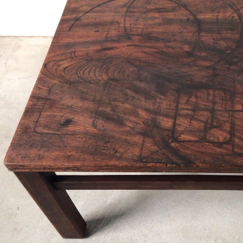 【古家具】昭和初期頃に作られたとても小さな座卓　飾り台　花台　ローテーブル 古家具】昭和初期頃に作られたとても小さな座卓 飾り台 花台