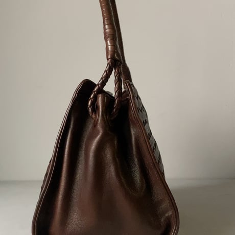 BOTTEGA VENETA ボッテガヴェネタ イントレチャート ハンドバッグ ワンショルダーバッグ レザー 焦げ茶 ブラウン レディース 中古品