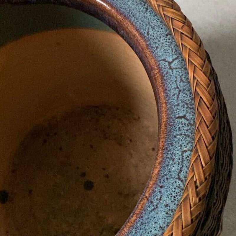 竹編みの古い火鉢 29cm 海鼠釉 古甕 メダカ鉢 睡蓮鉢 水栽培