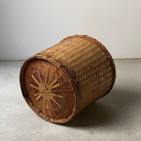古い竹編みの屑籠(ダストボックス) 技あり丁寧な編み技術  日本の工芸品 民藝 天然素材 美品