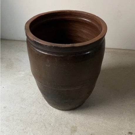 古い水瓶 民藝壺  古甕 (高さ約42cm幅約35cm) メダカ鉢 睡蓮鉢 水栽培 ガーデニング ビオトープ 水中昆虫 飼育器  ○五印
