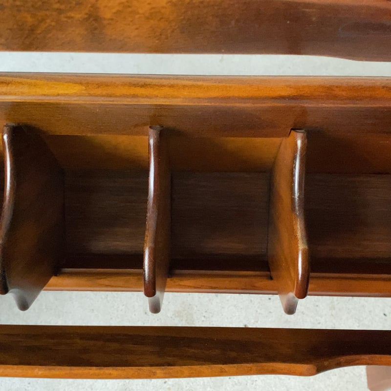 カリモク 木製 スリッパラック 楽天市場】カリモク コロニアル スリッパラック おしゃれ