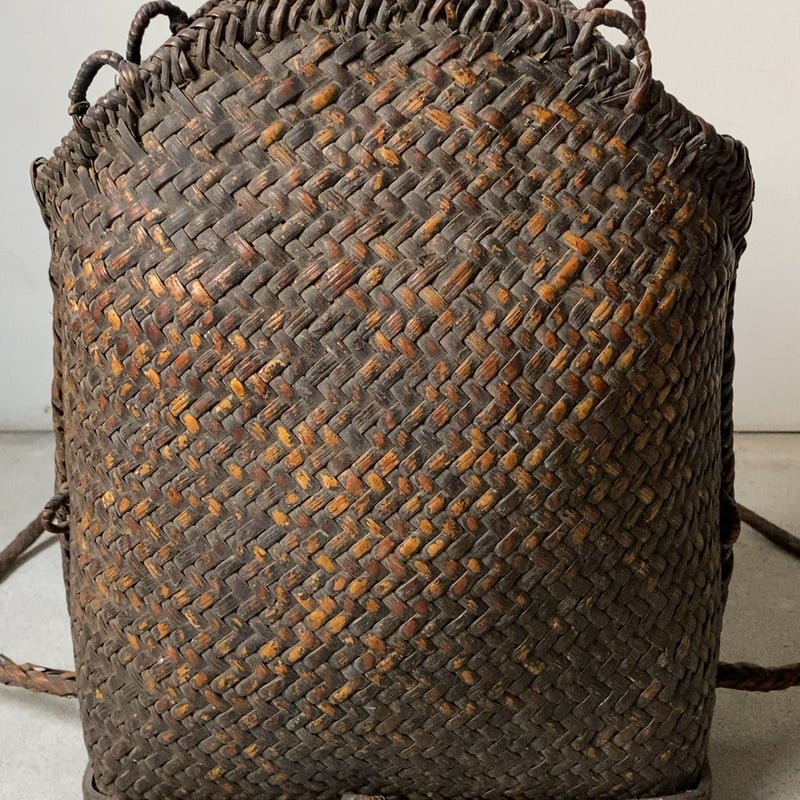 アンティーク リュック型 かごバッグ 背負い籠 フィリピン 少数