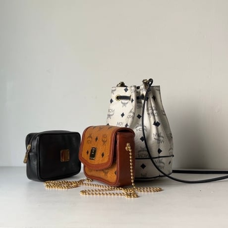 MCM オールドエムシーエム ヴィセトス柄 モノグラム コニャック ボールチェーン ミニミニショルダーバッグ フラップ ポシェット 中古美品