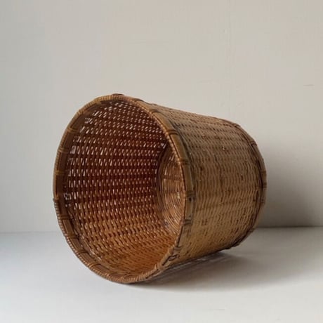 古い竹編みの屑籠(ダストボックス) 技あり丁寧な編み技術  日本の工芸品 民藝 天然素材 美品