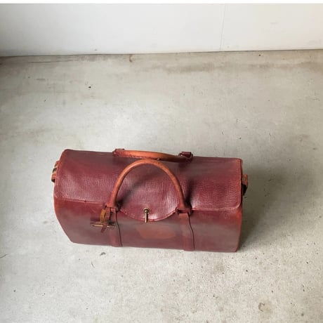 ヴィンテージ レザー バッグ   フラップ＋ファスナー開閉  真鍮製棒ロック  レッドレザー  ハンドバッグ レザーボストン50s 60s 赤い革鞄