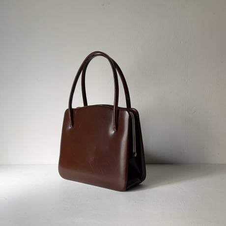 古いレザーのハンドバッグ  スムースレザー ブラウン がま口型 ヴィンテージバッグ フォーマル  中古良品