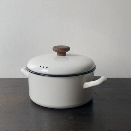 EJIRY Ampleur  エジリー社製  アンプルール BASICシリーズ ホーロー両手鍋20cm ホワイト ウッド摘み used
