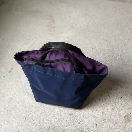 Herve Chapelier エルベシャプリエ 1027N (ナイロン舟型トートM) ネイビー/パープル  made in france 中古品