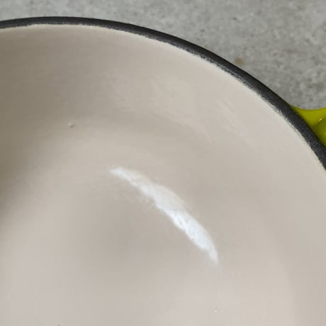 Le Creuset  ル・クルーゼ   ”Mama”シリーズ  ココットロンド 17 ママシリーズ  オールドルクルーゼ フランス ヴィンテージ  箱フラッシャー側面シール有り デッドストック