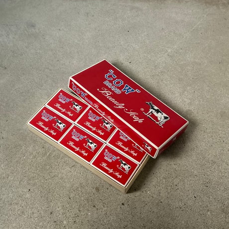 1970s Vintage 牛乳石鹸 共進社 / 赤箱 6個入デッドストック（6代目パッケージ）未使用品