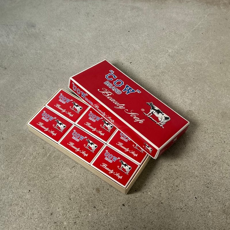 1970s Vintage 牛乳石鹸 共進社 / 赤箱 6個入デッドストック（6代目