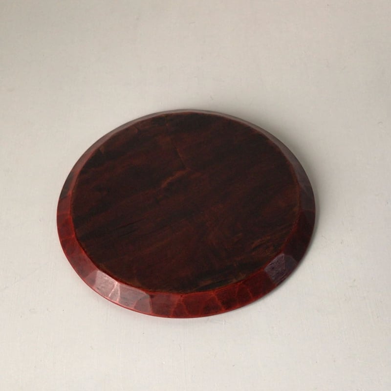 朱漆塗 木製丸盆 鎌倉彫 シンプルデザイン 裏面も素敵。26.3cm | GobaTools