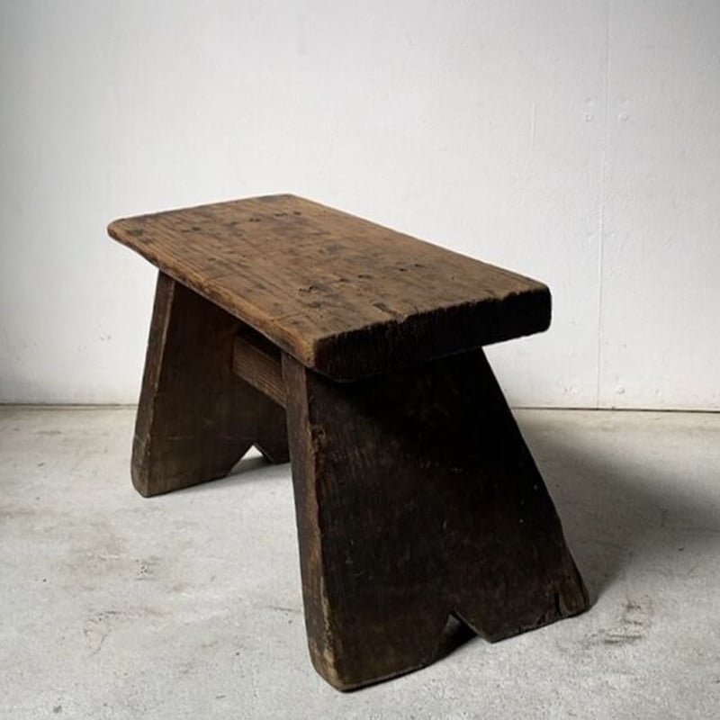 ヴィンテージチェスト 椅子 踏み台 古道具 昭和初期のアンティークスツール｜幅32高さ25.5cm｜和の趣漂う一脚