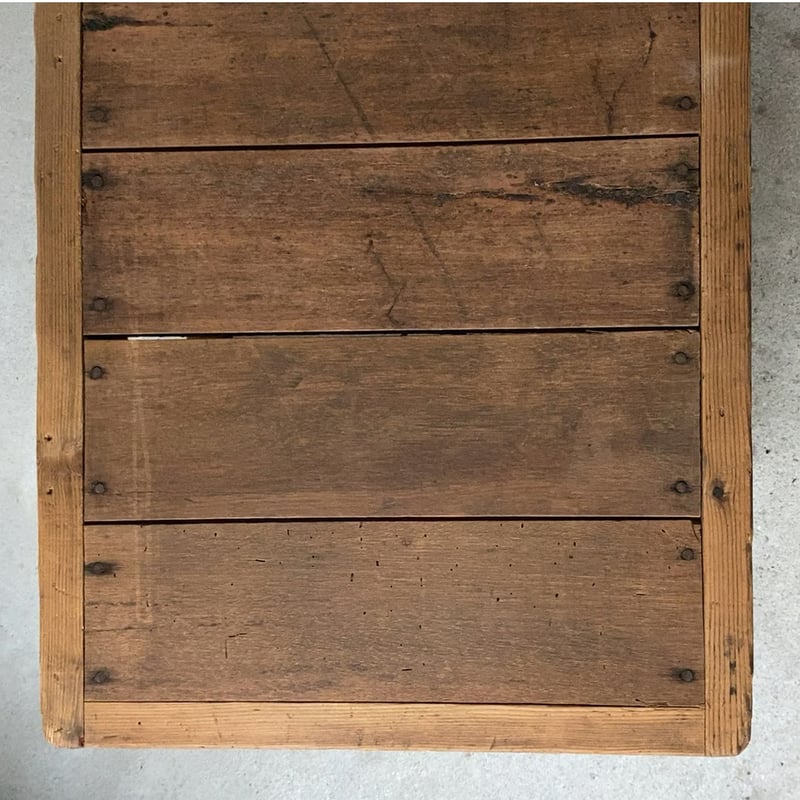 古い木製ベンチ 杉無垢材+ラワン無垢材 昭和初期 ホゾ加工 組足