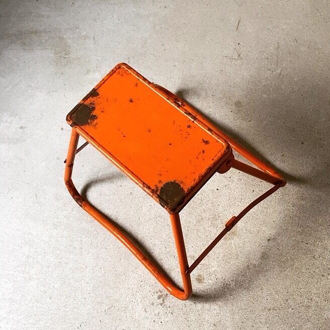 ビンテージステップチェア Douglas Furniture サビ キズ有り