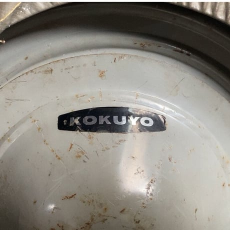 B : KOKUYO オールドコクヨ  古いコクヨの丸椅子  ヴィンテージ スチール スツール  回転椅子 事務椅子 作業椅子 鉄脚 旧ロゴ レトロ 家具