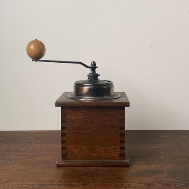 KONO コーノ コーヒーミル F205 木製珈琲ミル グラインダー 蓋有り