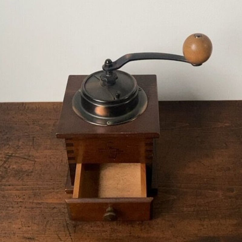 KONO コーノ コーヒーミル F205 木製珈琲ミル グラインダー 蓋有り