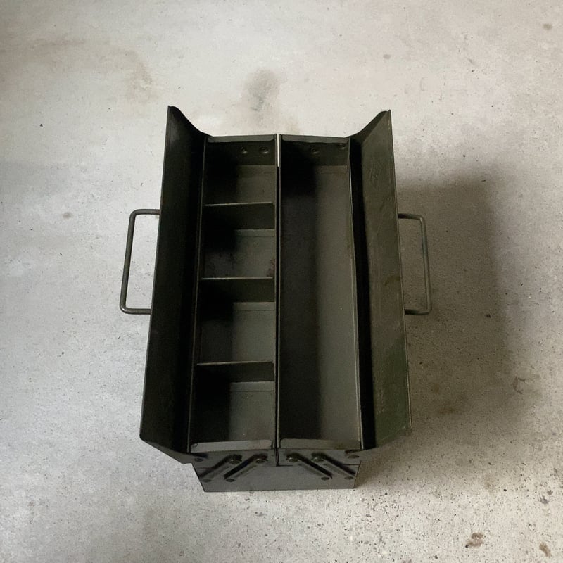 ビンテージ　ミリタリーツールボックス ミリタリー鉄製ツールボックス