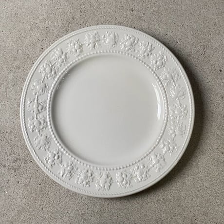 WEDGWOOD ウェッジウッド フェスティビティ(1枚の価格) プレート 27cm アイボリー 90sヴィンテージ イギリス製 made in england   ストック41枚