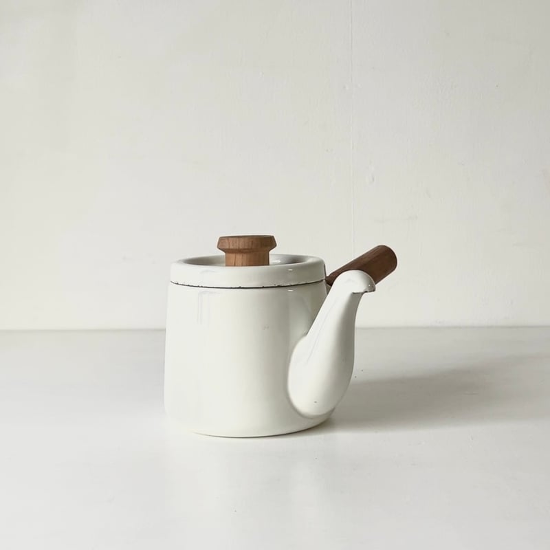 NORITAKE couleur ノリタケ クルールシリーズ ホーロー製ハンドル付き