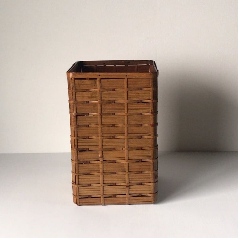 アンティーク 竹編のダストボックス(ゴミ箱) 手仕事 天然素材 工芸品