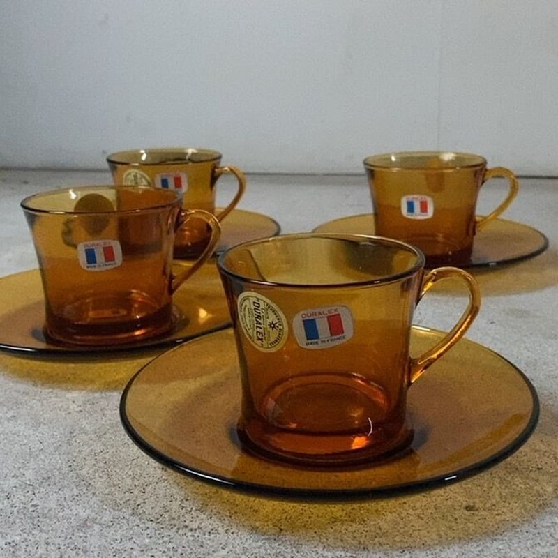 カップソーサーのカゴ　ヴィンテージ 色で選ぶ :: ヴィンテージ(シルバー) :: DWカップ＆ソーサー