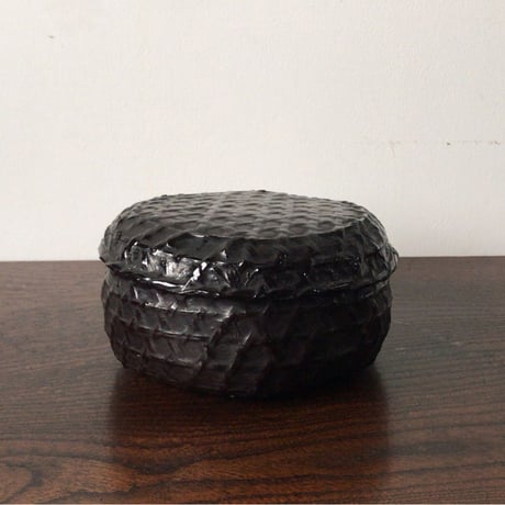 古い竹編 一閑張り 丸箱 蓋有り　菓子箱 道具箱 民具 古民藝　古道具 ヴィンテージクラフト 完品