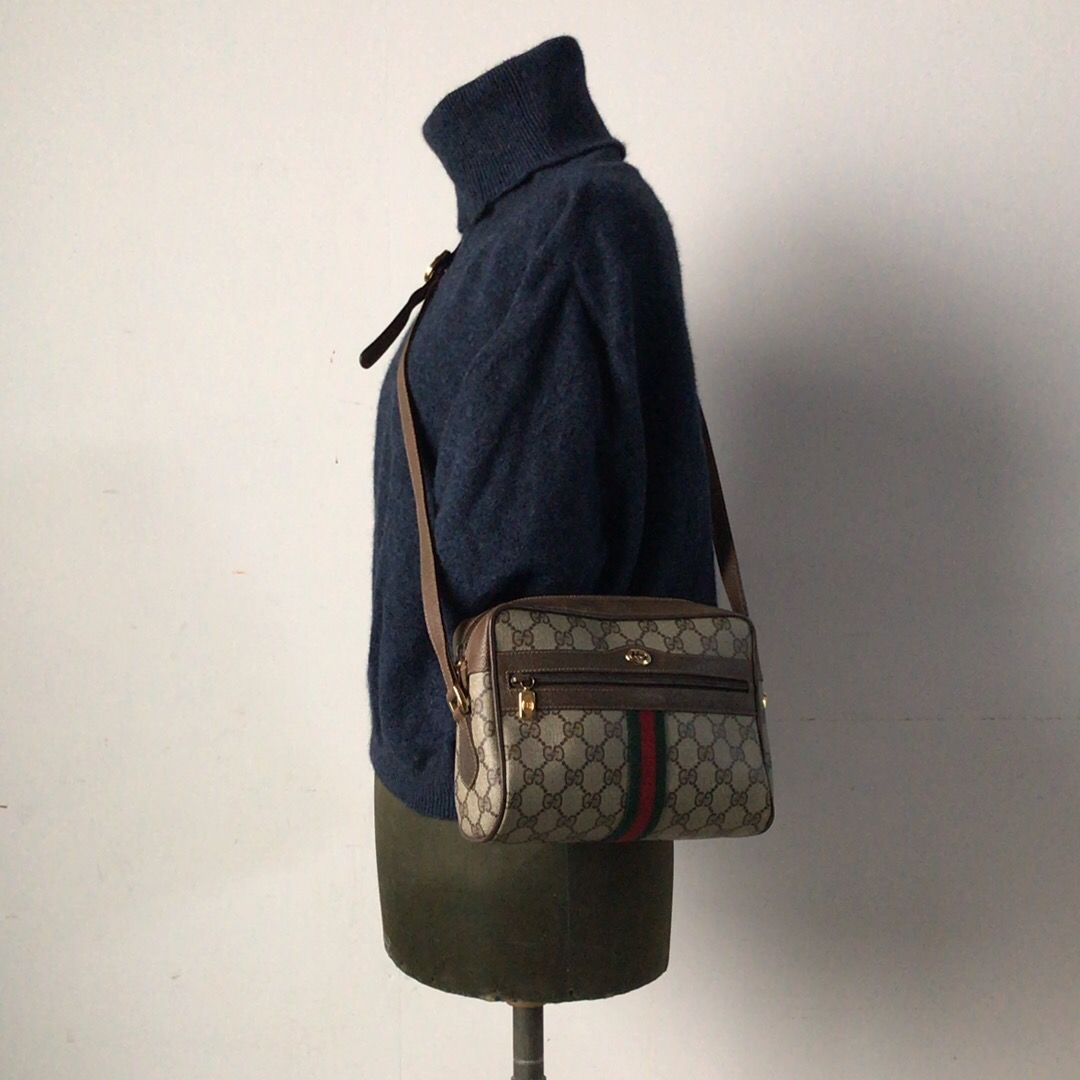 GUCCI オールドグッチ ショルダーバッグ GG柄 コーティング GUCCI オールドグッチ ショルダーバッグ GG柄 コーティング