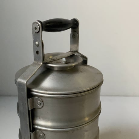 ヴィンテージ アルミ製 4段 容器 鍋 昭和期 入子 4セット 4段重箱  trademark刻印