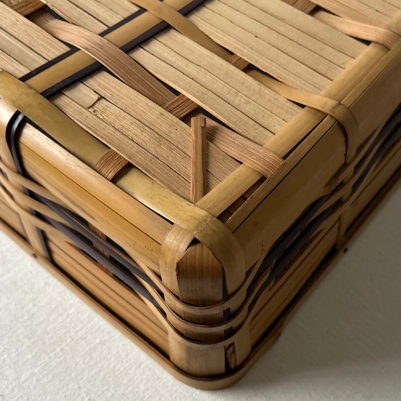 竹の平籠 バイカラーひしぎ編み 古作工芸品 竹工芸 手仕事 中型道具箱