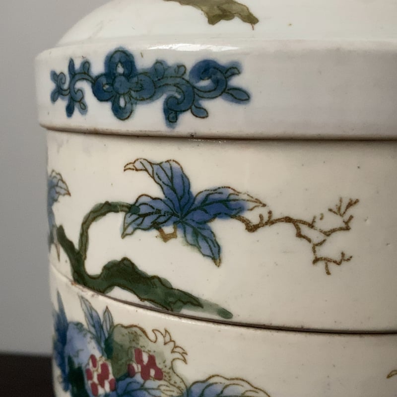 柘榴　ザクロ　大皿　陶器　陶芸　共箱付　昭和期 九谷焼【山田義明作】ざくろ 飾皿(木箱入り) – 漆陶舗あらき 輪島塗