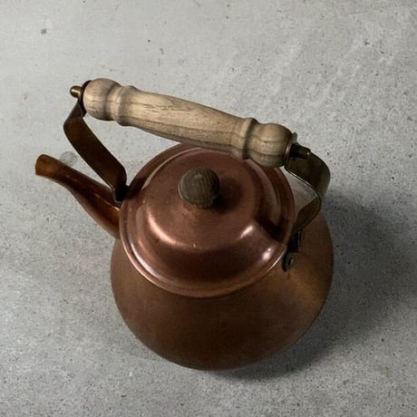 A ヴィンテージ ベル型 純銅 ケトル 木製無垢持ち手と摘み 白木ハンドル  銅やかん グッドエイジング 肉厚素地 燕市製 中古極良品