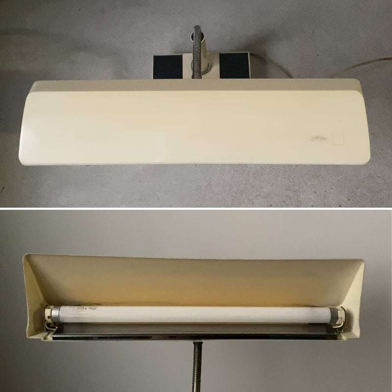 TOSHIBA 70s オールド東芝デスクランプ 手元灯 ブラックレザー調