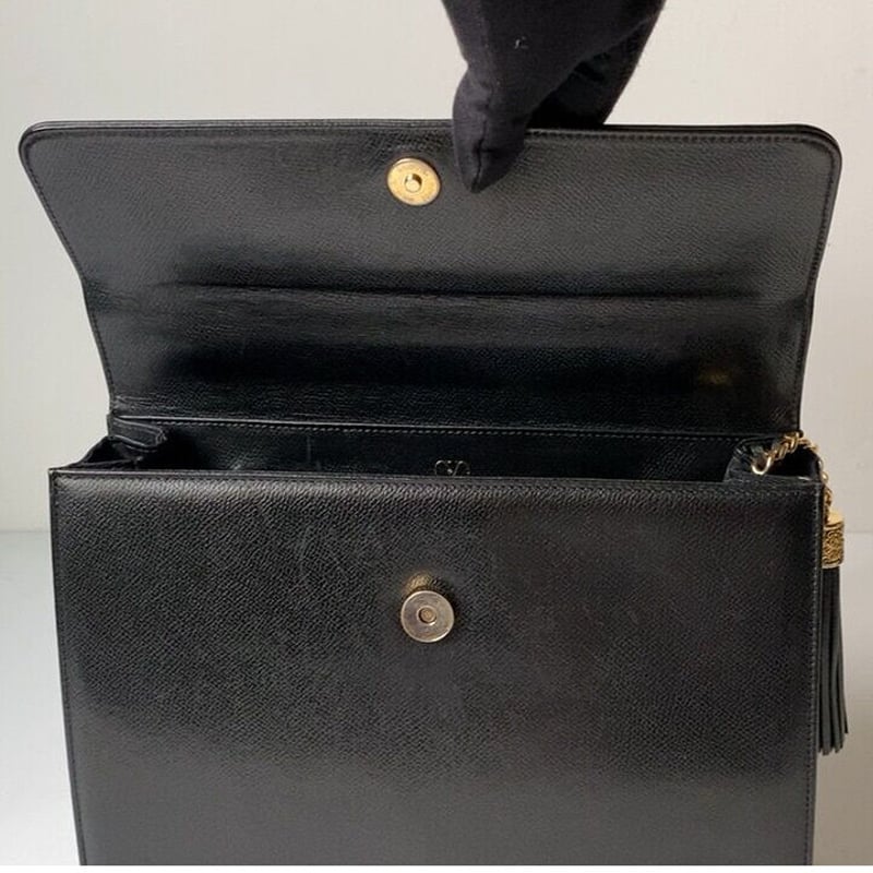 オールドヴァレンティノ(バレンチノ) Vロゴ ケリー型 レザー