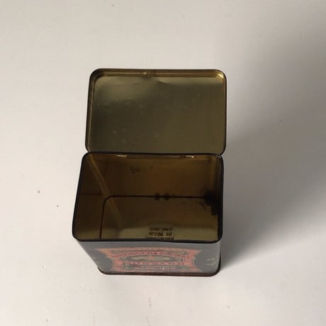 イギリス製 アンティーク  マスタードのカンカン 蓋フラップ  ヴィンテージ 食品缶 古道具 古いカンカン 小物入れ made in England