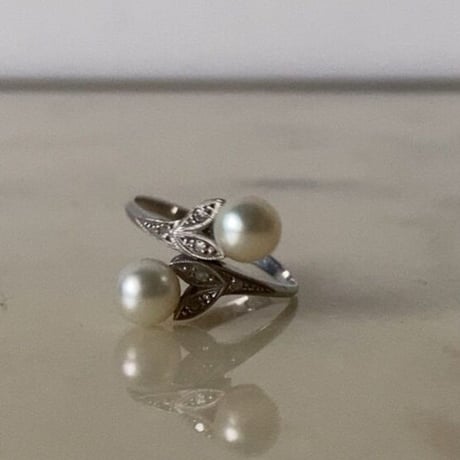 大阪 松屋宝飾店  ヴィンテージパールリング  4mm×2  総重量3.3g  size 10.5号 真珠の指輪  Pm刻印  1950年代 旧プラチナ クラシックジュエリー