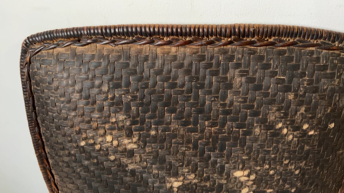 世界の民藝 フィリピン イフガオ族の古い角型の民藝笊(53cm) 平籠