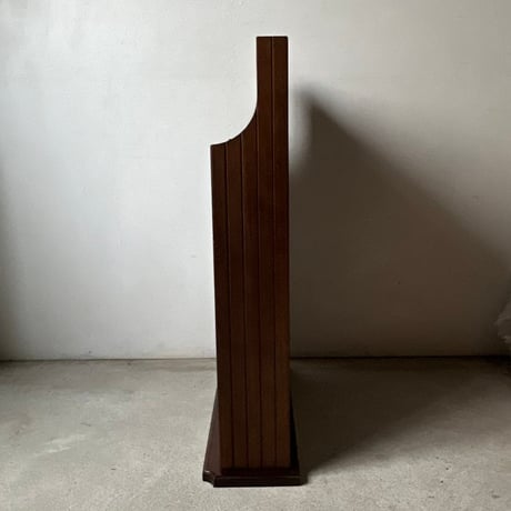 オールドカリモク 2段マガジンラック 1970年〜1980年代 木製ブナ材無垢 旧ロゴ 廃盤品 コロニアルシリーズ ヴィンテージカリモク 美品